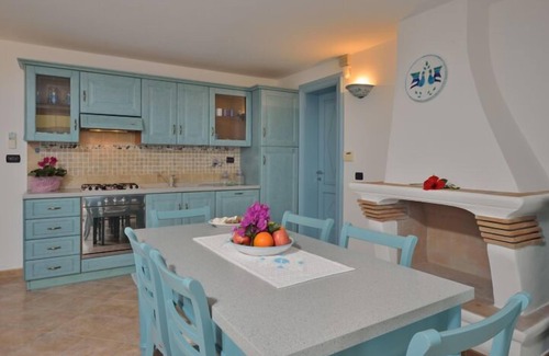 Luddui Apartment | Exclusive apartment in front of the Isuledda beach - Wi-Fi - Sea view