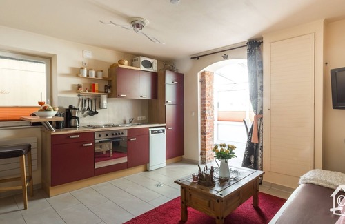 Diedrichshagen Condo | Exclusive apartment with rural idyll, approx. 850m from the beach -