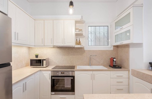 Khalandrion Villa | Exclusive Athens Apartment | Apartment Urban Chic| 2 Bedrooms | Modern Décor |.