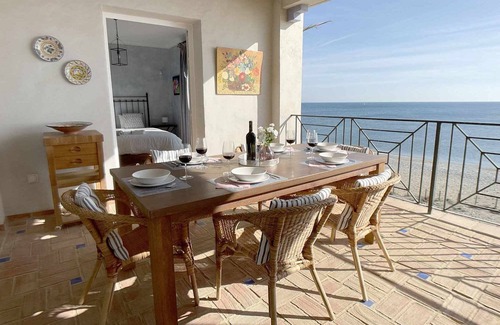 Bahia de Casares Apartment | Exclusive Beachfront Duplex Penthouse, La Perla
