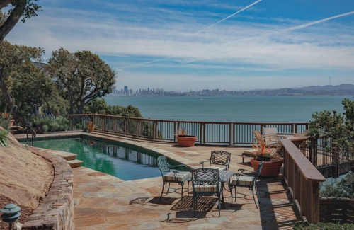 Belvedere Tiburon House | Exclusive Belvedere Escape w/ pool & stunning ocean views