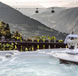 Soprabolzano Villa | Exclusive Chalet Grumer 700 sqm