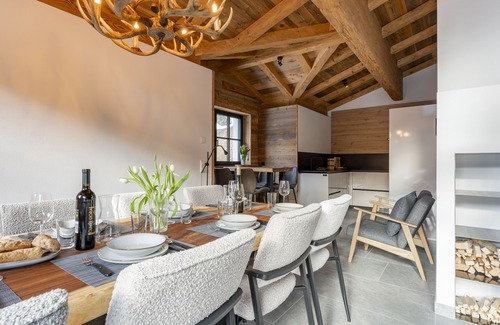 Hinterglemm Ski Chalet | Exclusive chalet with wellness on the slopes