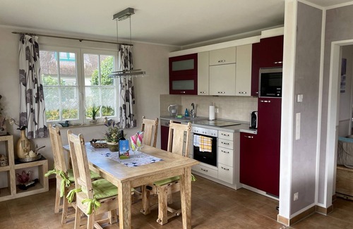 Glowe House | Exclusive, comfortable 5 * thatched house with sauna close to the beach