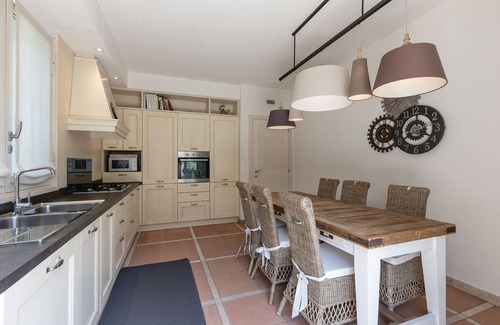 Dosso Villa | Exclusive country villa with private garden on the outskirts of the city