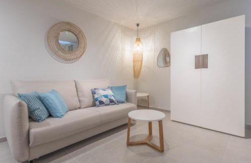 Caleta de Fuste Apartment | Exclusive Design Loft with air-conditioning 7 minutes from the beach