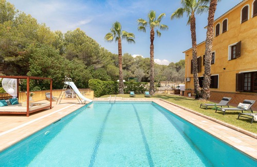 Vilanova I la Geltru Villa | Exclusive environment surrounded by nature 10 minutes from the beach.