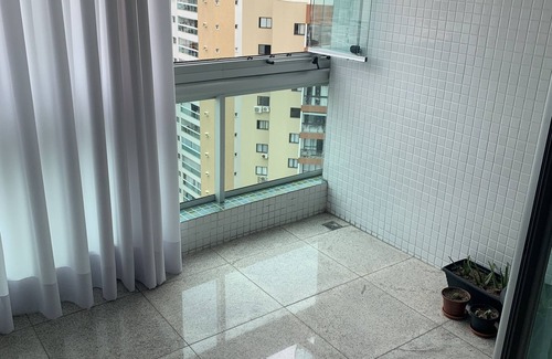 Itapua Apartment | Exclusive giant 3 bedroom apartment, one block from the sea of Itapuã