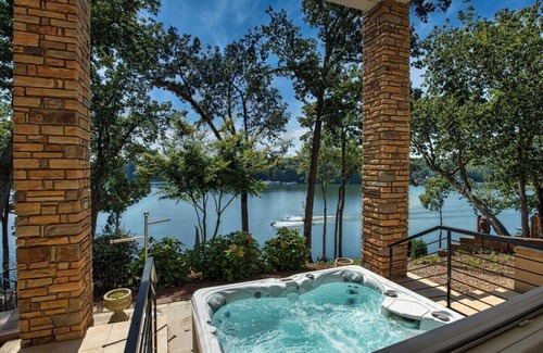 Barium Springs Ski Chalet | Exclusive Grand Lakefront Escape on Island 180 Lake Front Views