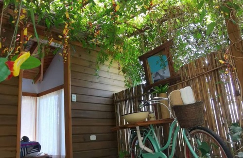 Pasajcap Cabin | Exclusive lakefront cabin with luxury outdoor shower