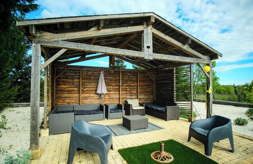 Vergt Cottage | Exclusive Hamlet and XXL Pool