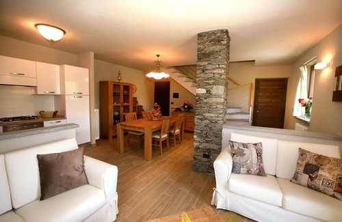 Roburent Ski Chalet | Exclusive holidays Chalets Mongioie, Val Corsaglia - Cuneo.