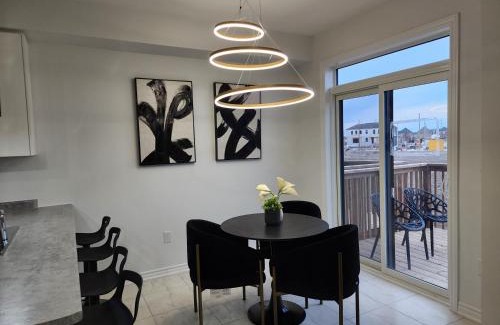 Thorold Apartment | Exclusive Home in Niagara Falls