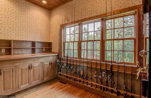 Hayward Cabin | Exclusive Home On Chippewa Flowage- 3.6 acres with sand beach and two Private docks