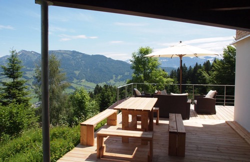 Grossdorf Ski Chalet | Exclusive house