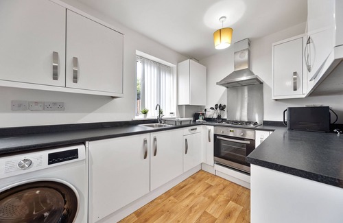 Bradford House | Exclusive house for contractors and families