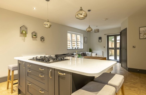 Lancaster House | Exclusive Large Family Home