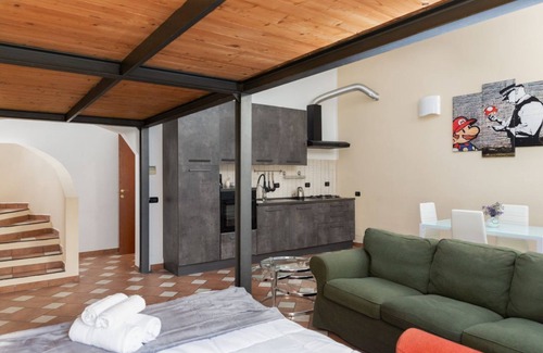 Porta Romana Apartment | Exclusive Loft Banksy in Porta Romana