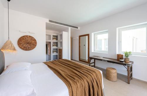 Molos Villa | Exclusive Luxury Moca beachfront villa, Molos, Paros