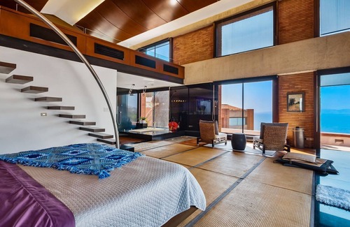 South Shore Hotel Area Cabin | Exclusive Master Suite - Casa Samo