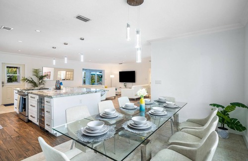 Biscayne Park House | Exclusive Miami House with Private Pool