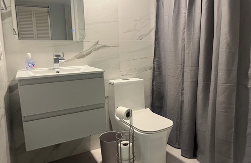 Country Club Apartment | Exclusive Miami Studio Pool Beaches