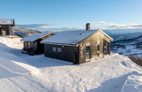 Sogndal House | Exclusive mountain cabin with spectacular views at the top of Hodlekve with possibility of extra unit