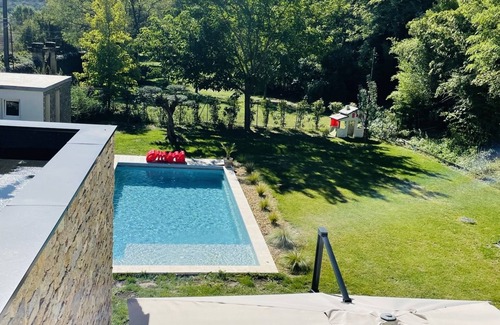 Roquemaure Villa | Exclusive - NEW - YOUR piece of Paradise - heated pool