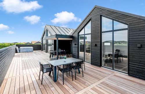 Sondervig House | Exclusive Newly Built Pool House With Outdoor Spa - 1032