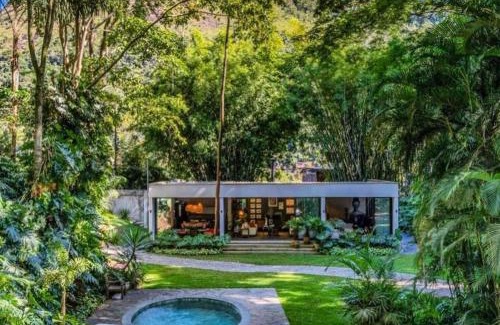 Petropolis Bed & Breakfast | Exclusive Oásis by Lotta De Macedo Soares