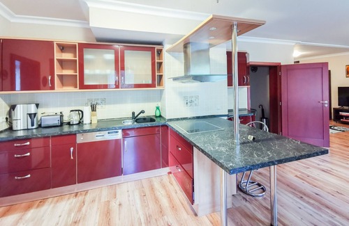 Weimar Apartment | Exclusive penthouse at Goethepark- 138 sqm, whirlpool, roof terrace, air conditioning