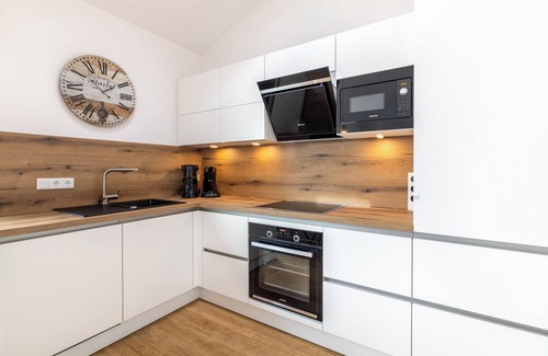 Wangerland Apartment | Exclusive penthouse behind the dyke: luxury and comfort in Hooksiel