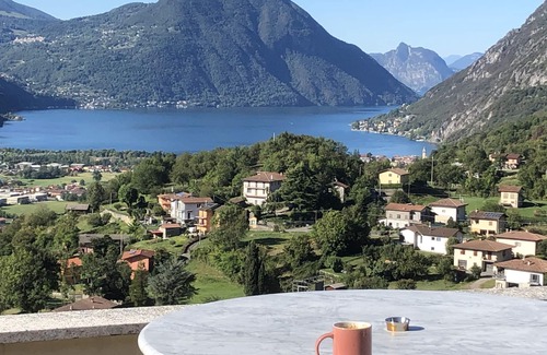 Carlazzo Apartment | Exclusive penthouse with breathtaking terrace and lake view