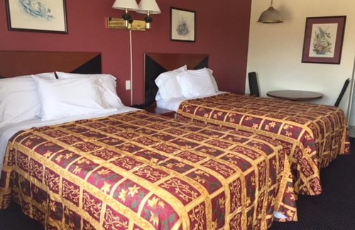 Cleveland Hotel | Exclusive Quarters