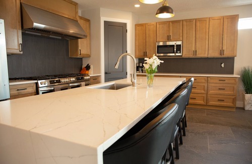 Moab South Valley House | Exclusive Retreats Desert Vista 6 Bedroom all Suites - Ultimate Vacation Home