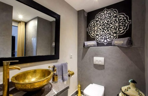 Sidi Ben Slimane El Jazouli House | Exclusive Riad Chamade and Spa