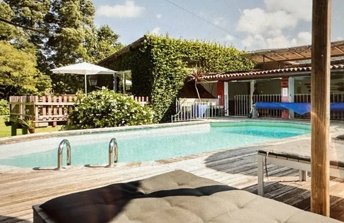 Ancora House | Exclusive riverside retreat, heated pool and jacuzzi, 17 people, on the beach.