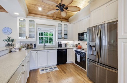 Shell Harbor House | Exclusive Sanibel Marina Residence with Pool