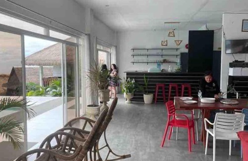 Oslob House | Exclusive SCIA Hills Resort
