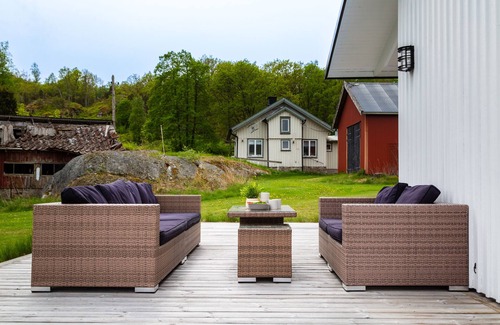 Nosund Villa | Exclusive house with private boathouse