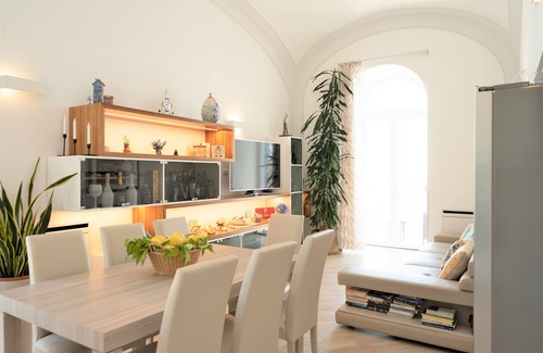 Ravello Villa | ✅ EXCLUSIVE SEA ACCESS VILLA w/4 BEDROOMS ❤️ Parking 🅿️ Jacuzzi ❤️ Solarium🌞
