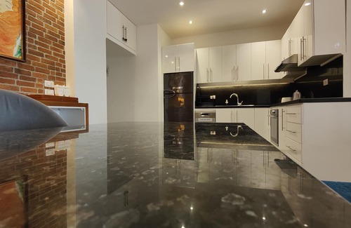 Dahar Apartment | Exclusive sea view suite (94m2, panoramic view, private beach, pools)
