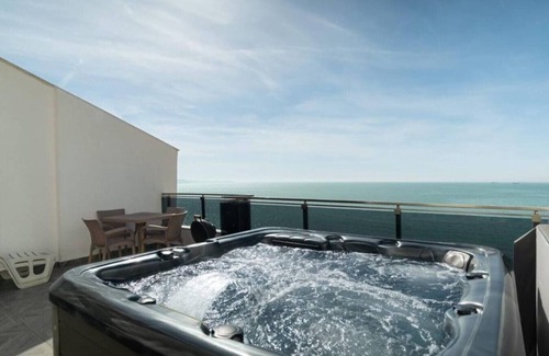 Durres Apartment | Exclusive Seafront Duplex with Jacuzzi