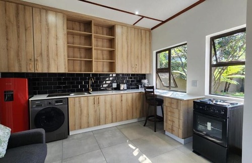 Silver Lakes Apartment | Exclusive Stay in Secure Estate