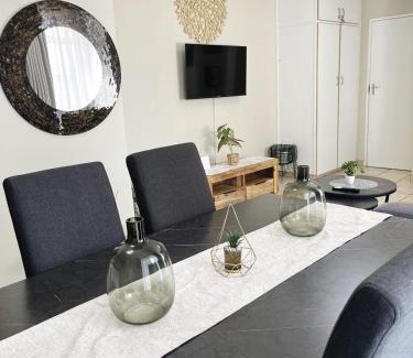 North Beach Apartment | Exclusive Stays @ Rea's Oceanic Hotels