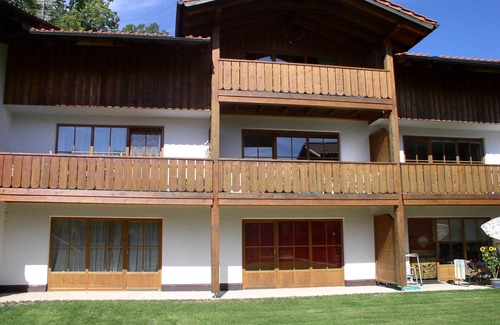 Meilingen Apartment | Exclusive studio with wonderful mountain and valley views