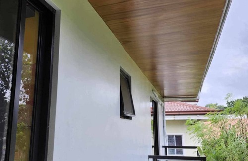 Bacolod House | Exclusive Subdivision, Located near the Highway, Malls, school, Hospital.