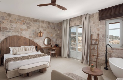 Milos Hotel | Exclusive Suite by Horizon Suites Milos