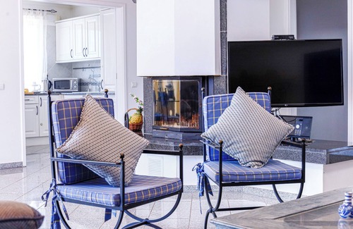 Gale House | Exclusive town home in the holiday complex Monte da Galé with communal pool