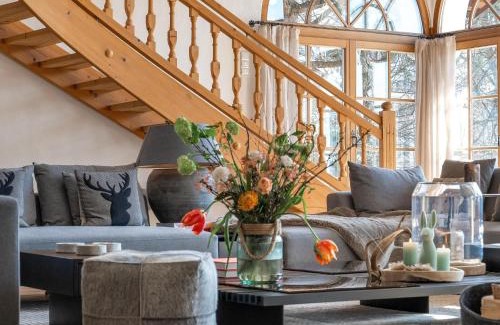 Sankt Johann in Tirol Villa | Exclusive Tyrolean Chalet near Ski lifts